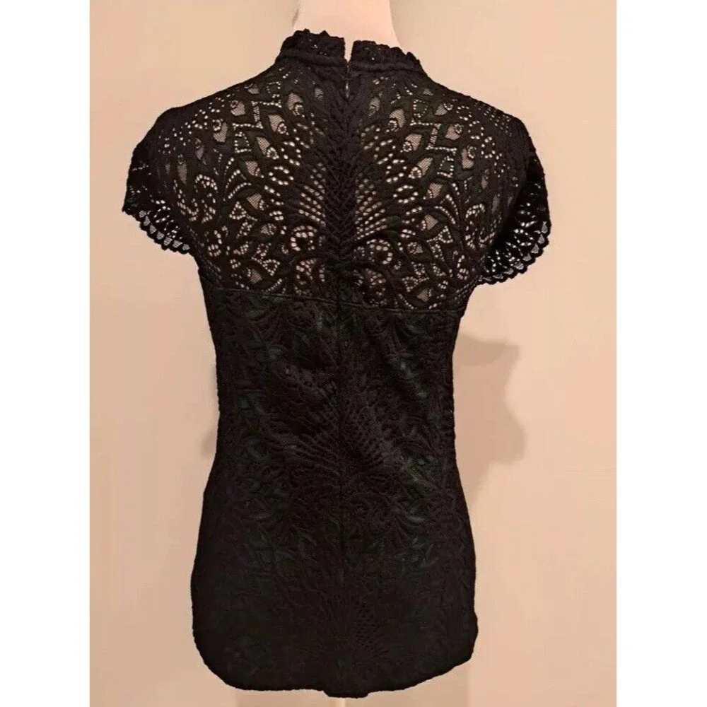 NWT WHBM Size 12 All Over High Neck Lace Shell Top Blouse Original Price $120 - Picture 5 of 12